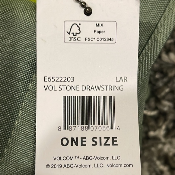 New VOLCOM Vol Stone Drawstring Bag (Backpack) in Light Army Green - Picture 15 of 15